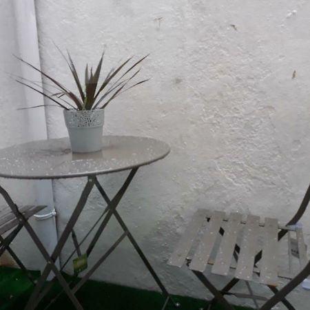 Lovely Flat In Adamastor Lisboa Exterior foto